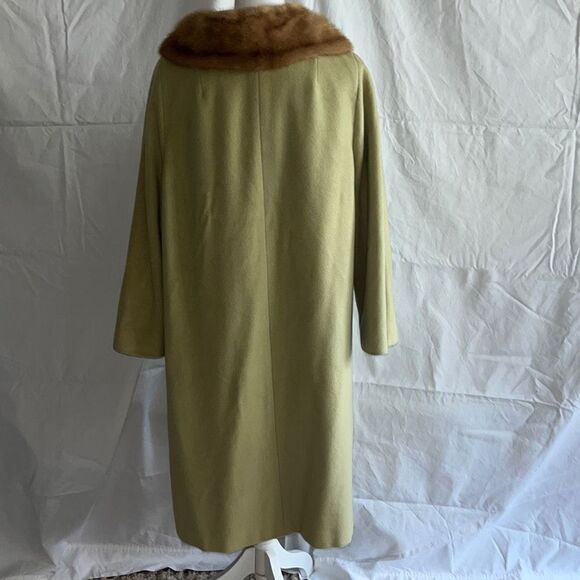 Vintage Late 1950's - Early 1960's Cashmere and Mink ￼Coat Unbranded - Picture 4 of 15